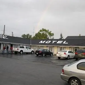 E-lodge Near The Falls Motel
